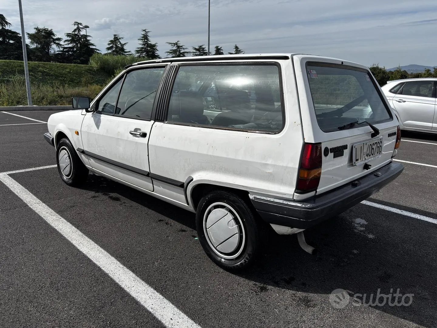 Volkswagen Polo 1988 photo 2