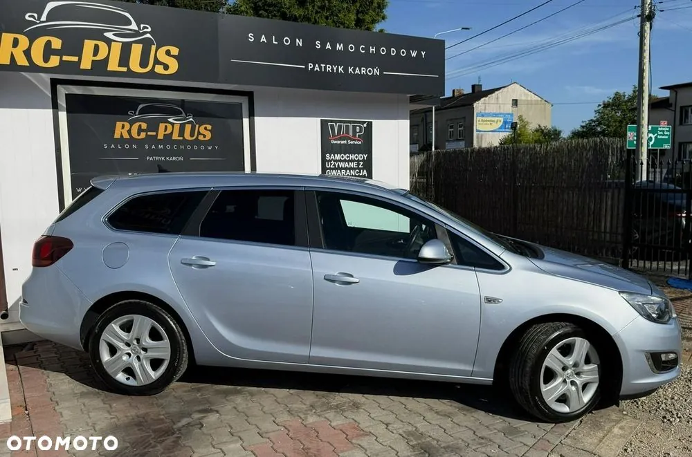 Opel Astra 2015 photo 2