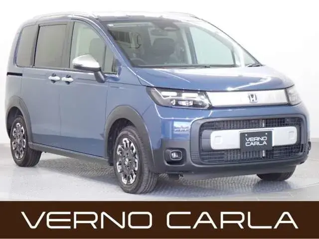 Honda Freed 2025 photo 2