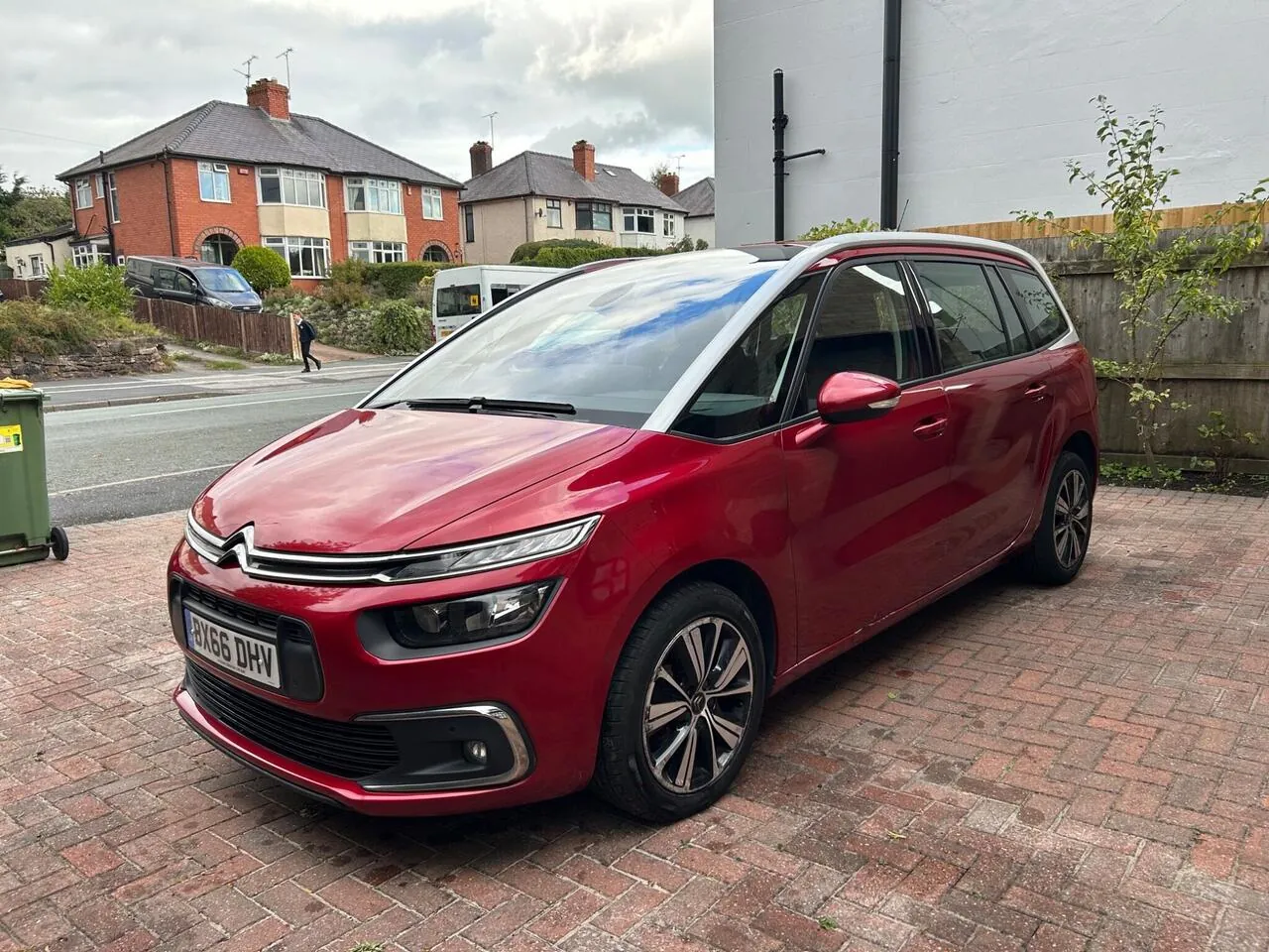 Citroen Grand C4 Picasso 2016 photo 2