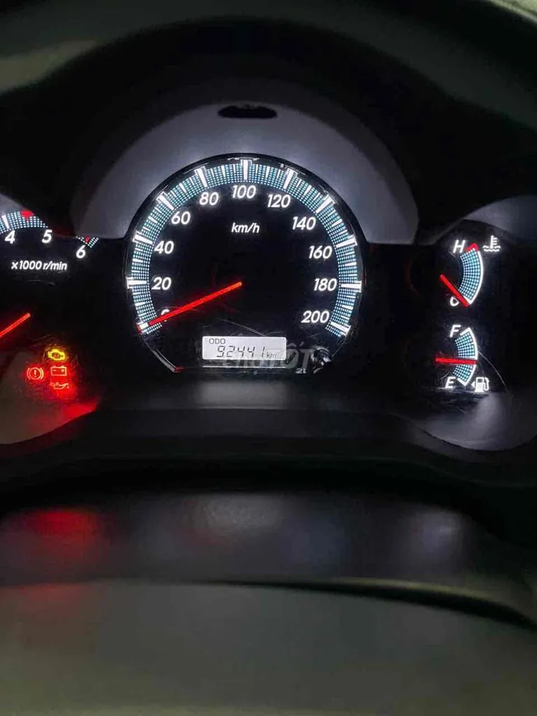 Toyota Fortuner 2016 photo 4