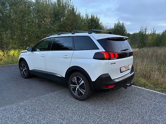 Peugeot 5008 2019 photo 5