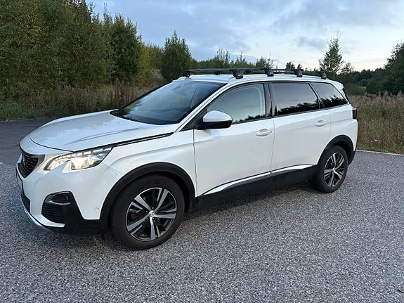 Peugeot 5008 2019 photo 2