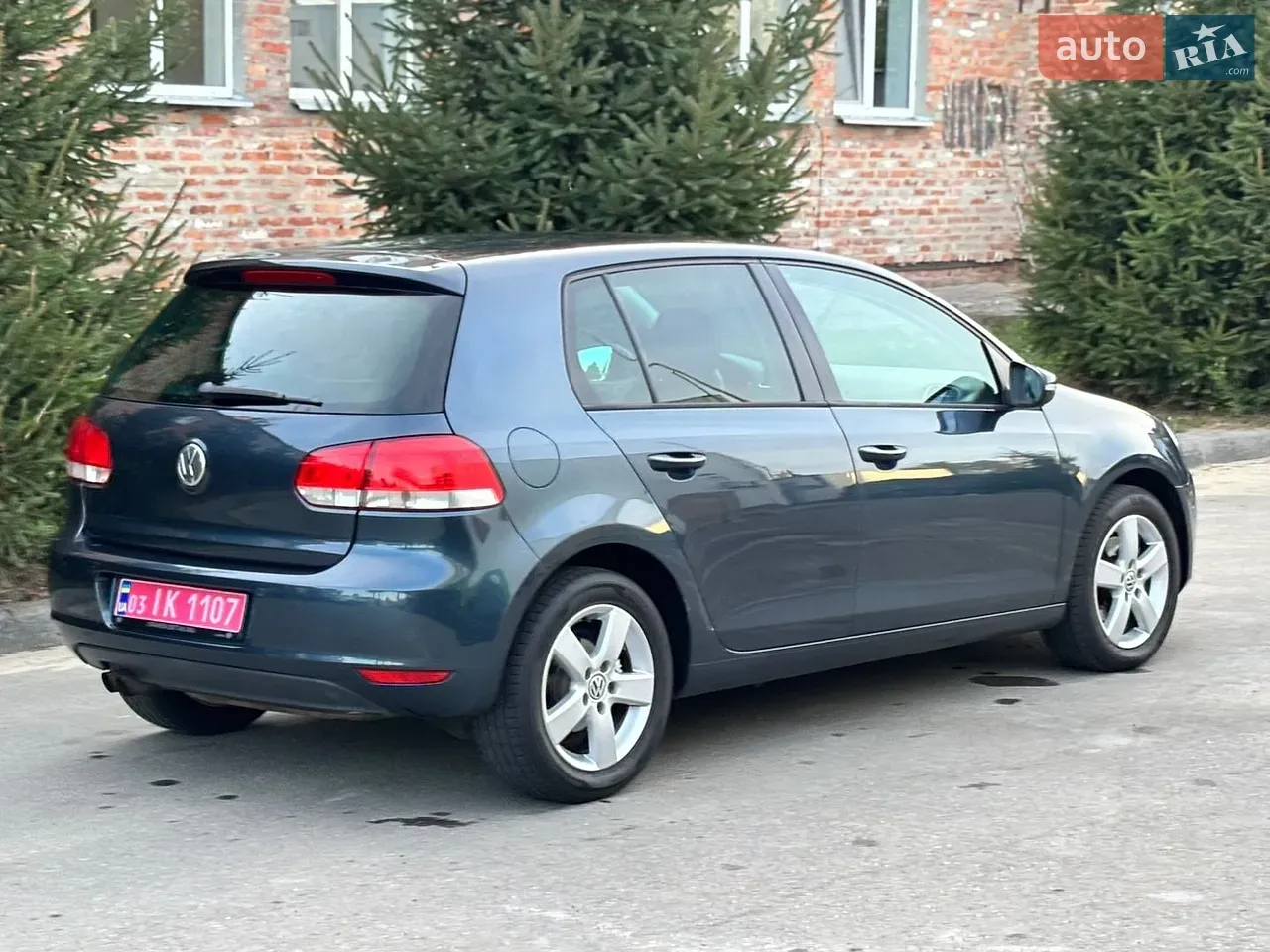Volkswagen Golf 2010 photo 5