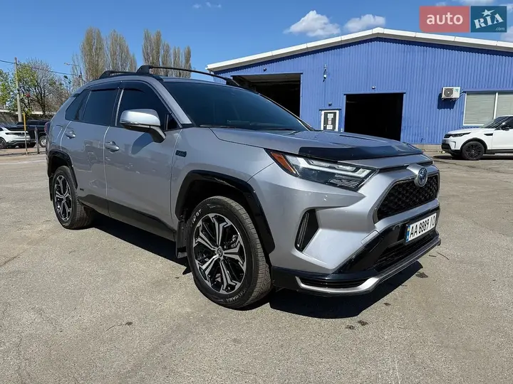 Toyota Rav4 2023 photo 2