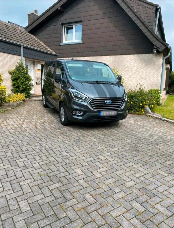 Ford Tourneo Custom