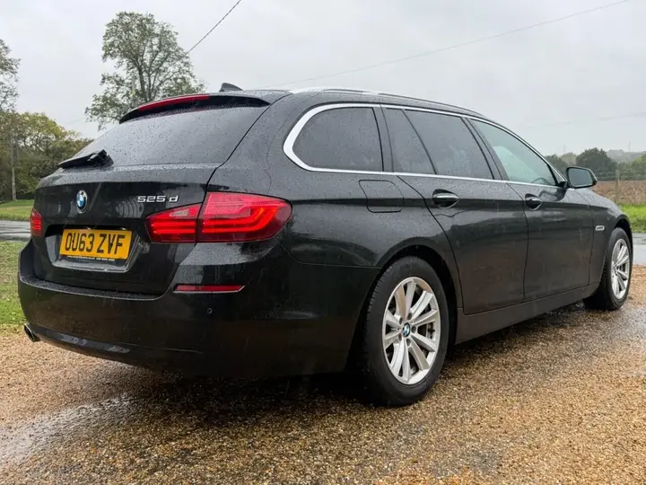 BMW 5 Series 2013 photo 4
