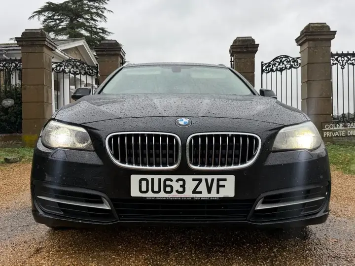 BMW 5 Series 2013 photo 2