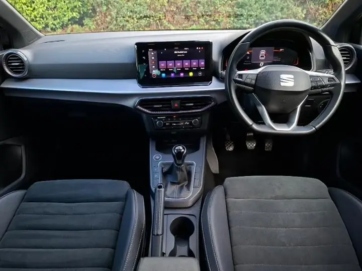 Seat Ibiza 2024 photo 3