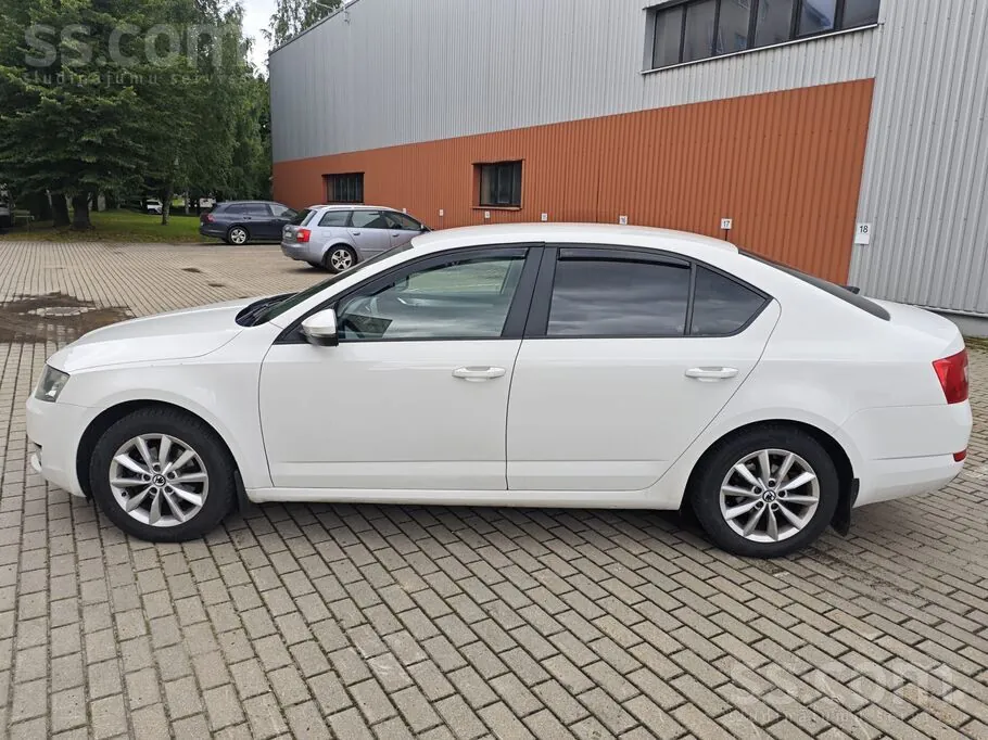 Skoda Octavia 2015 photo 4