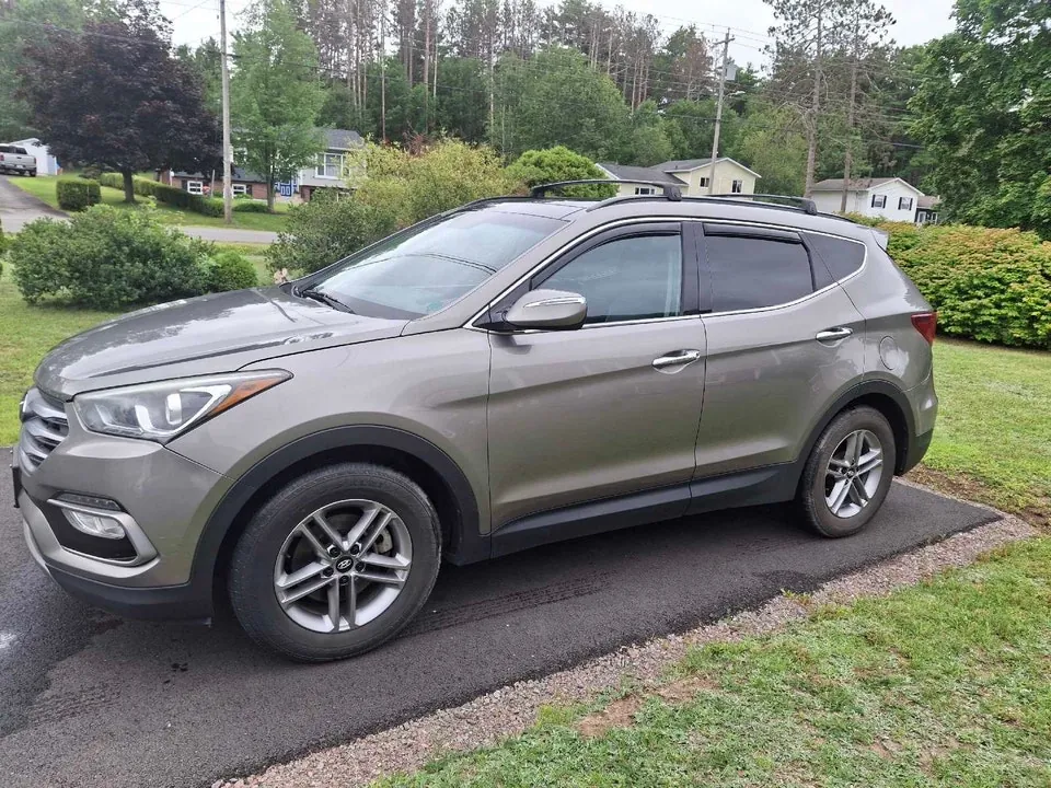 Hyundai Santa Fe 2017 photo 2
