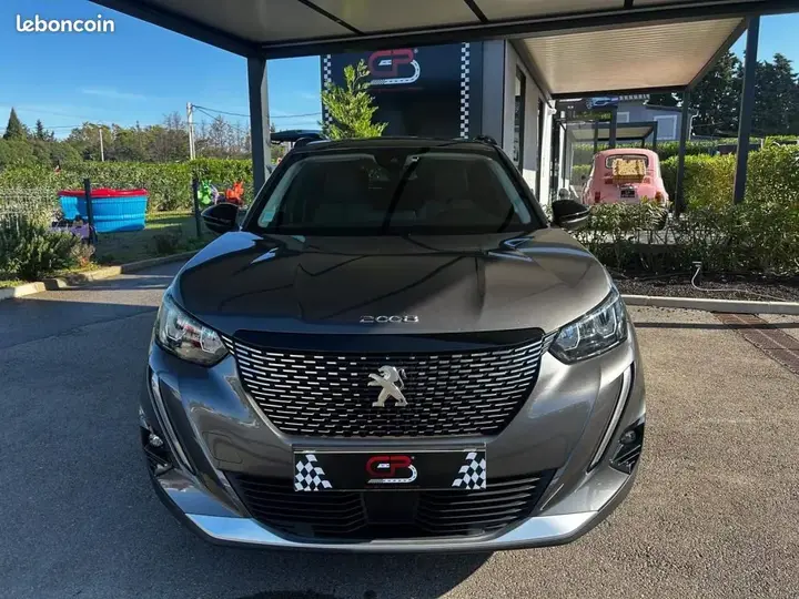 Peugeot 2008 2022 photo 3