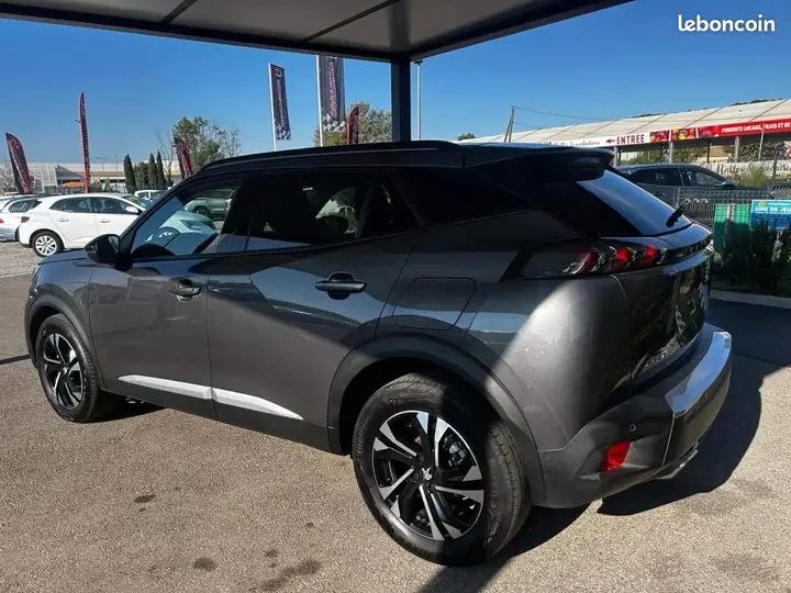 Peugeot 2008 2022 photo 5