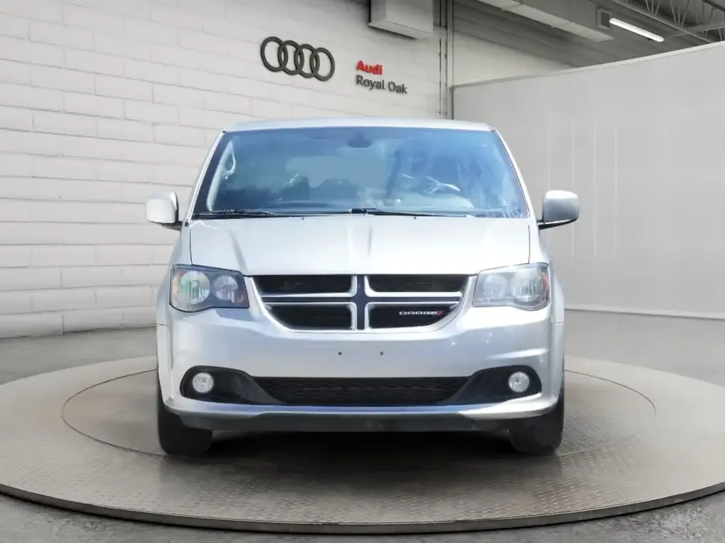 Dodge Grand Caravan 2019 photo 3
