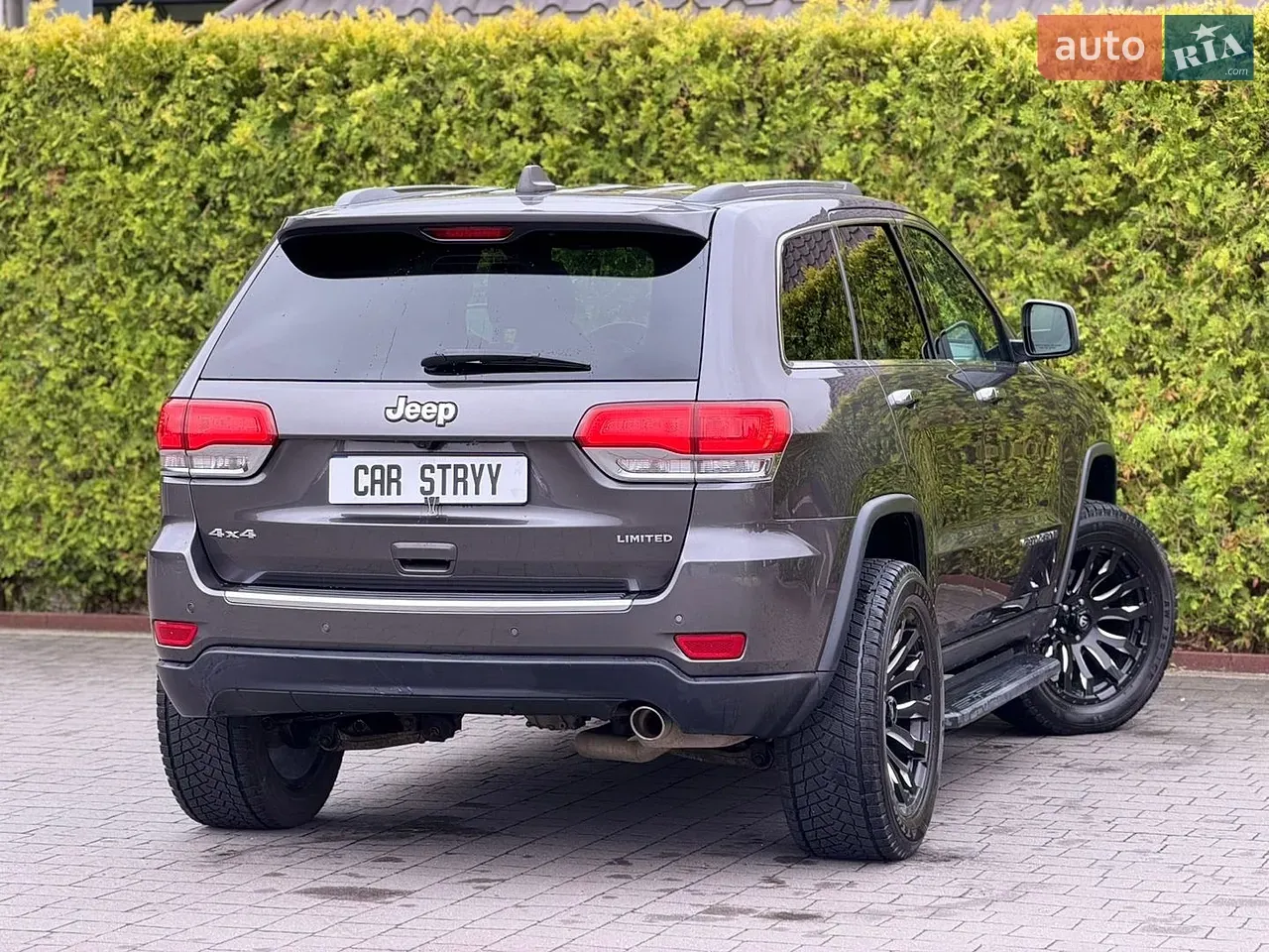 Jeep Grand Cherokee 2019 photo 4