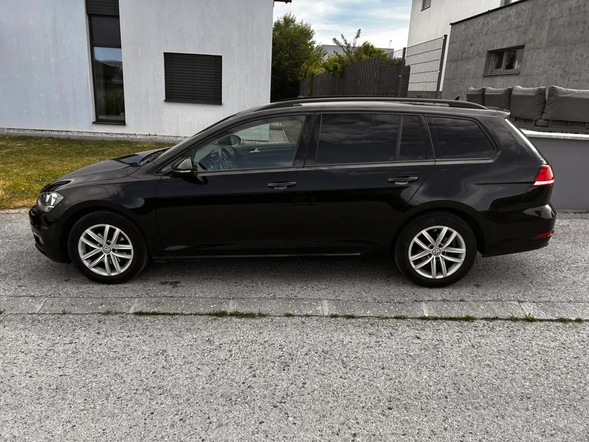 Volkswagen Golf 2018 photo 3