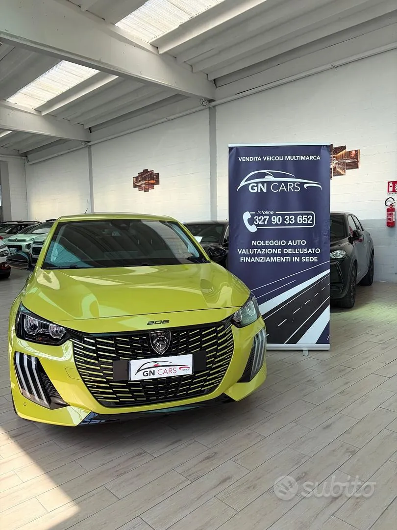 Peugeot 208