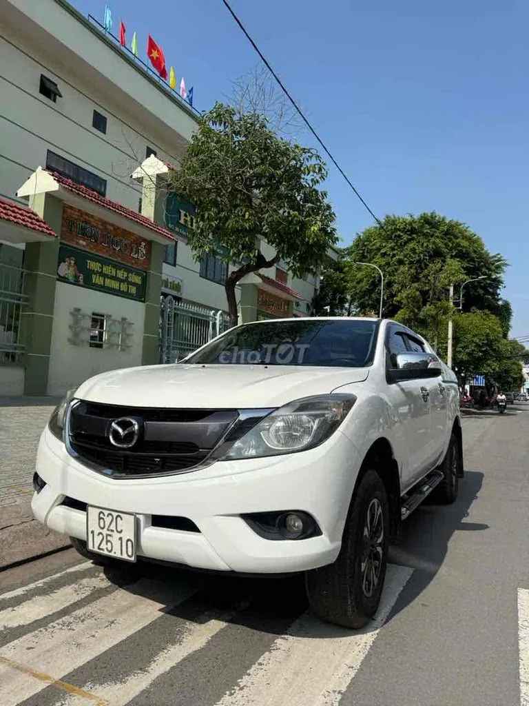 Mazda Bt-50 2018 photo 2