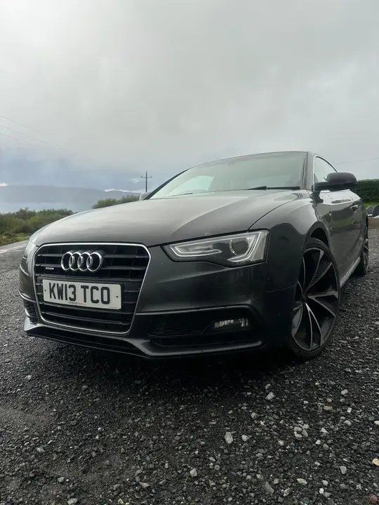 Audi A5 2013 photo 2