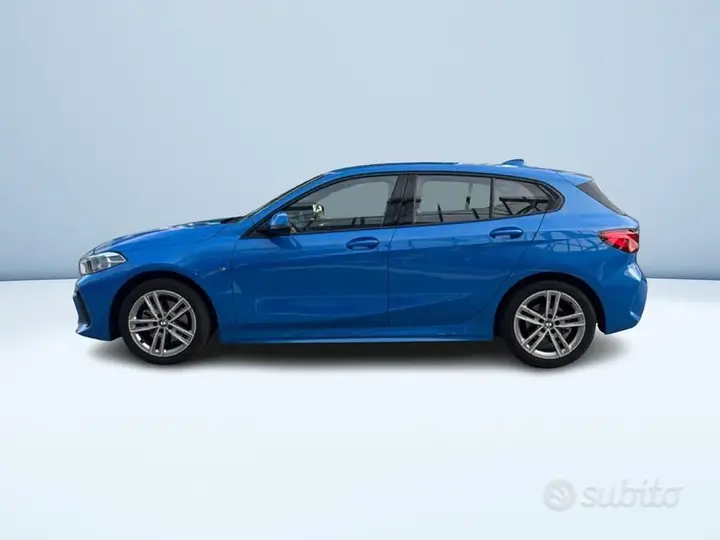BMW 1 Series 2023 photo 5