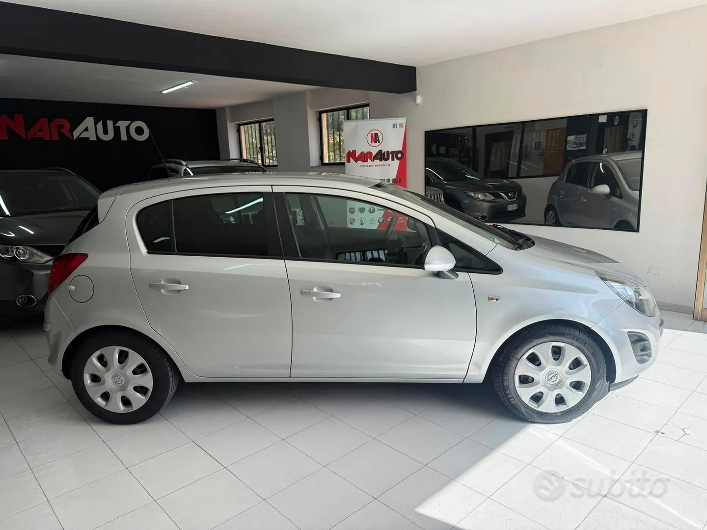 Opel Corsa 2013 photo 2
