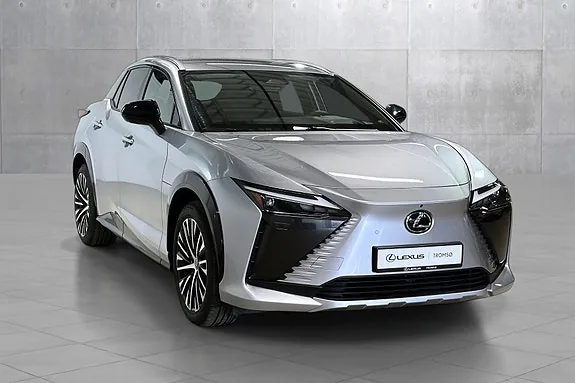 Lexus Rz450E 2025 photo 3