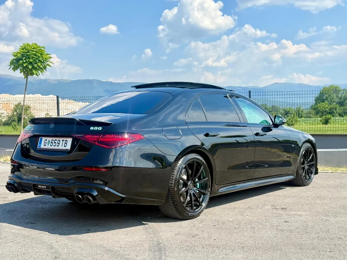 Mercedes-Benz S-Class 2023 photo 3