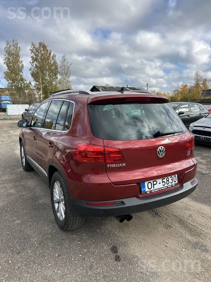 Volkswagen Tiguan 2012 photo 3