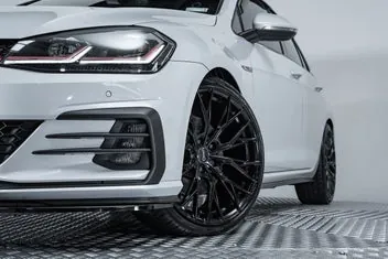 Volkswagen Golf 2017 photo 3