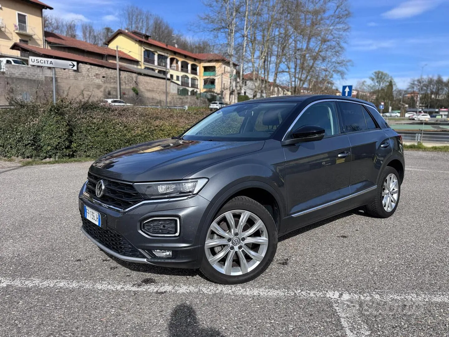 Volkswagen T-Roc 2018 photo 2