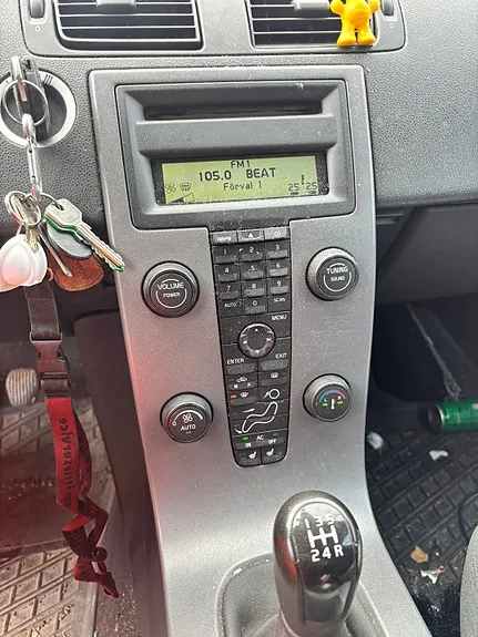 Volvo S40 2004 photo 2