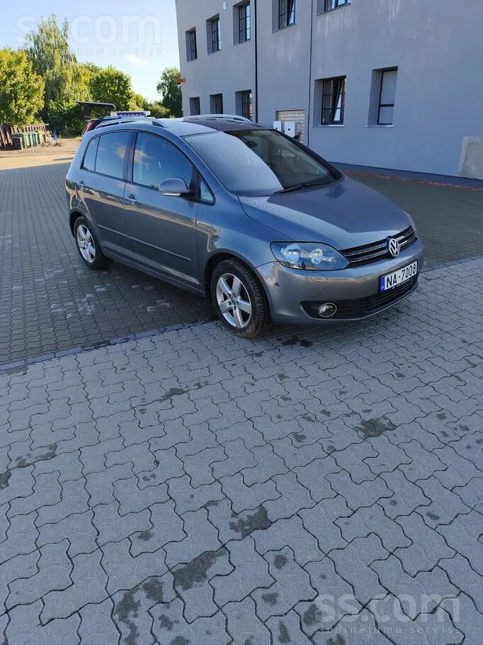 Volkswagen Golf Plus 2010 photo 2