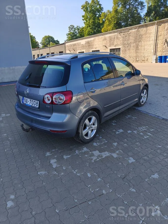 Volkswagen Golf Plus 2010 photo 3