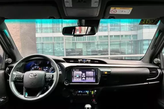 Toyota Hilux 2024 photo 2