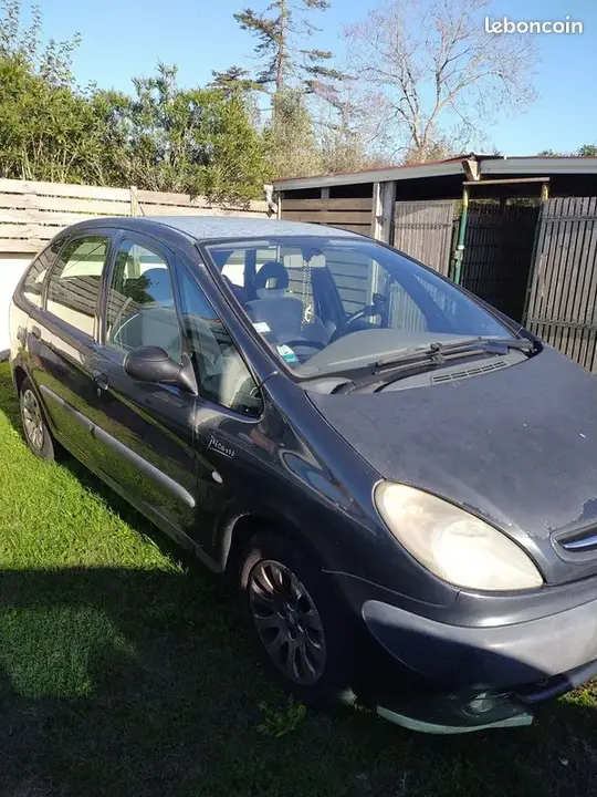 Citroen Xsara Picasso 2002 photo 2