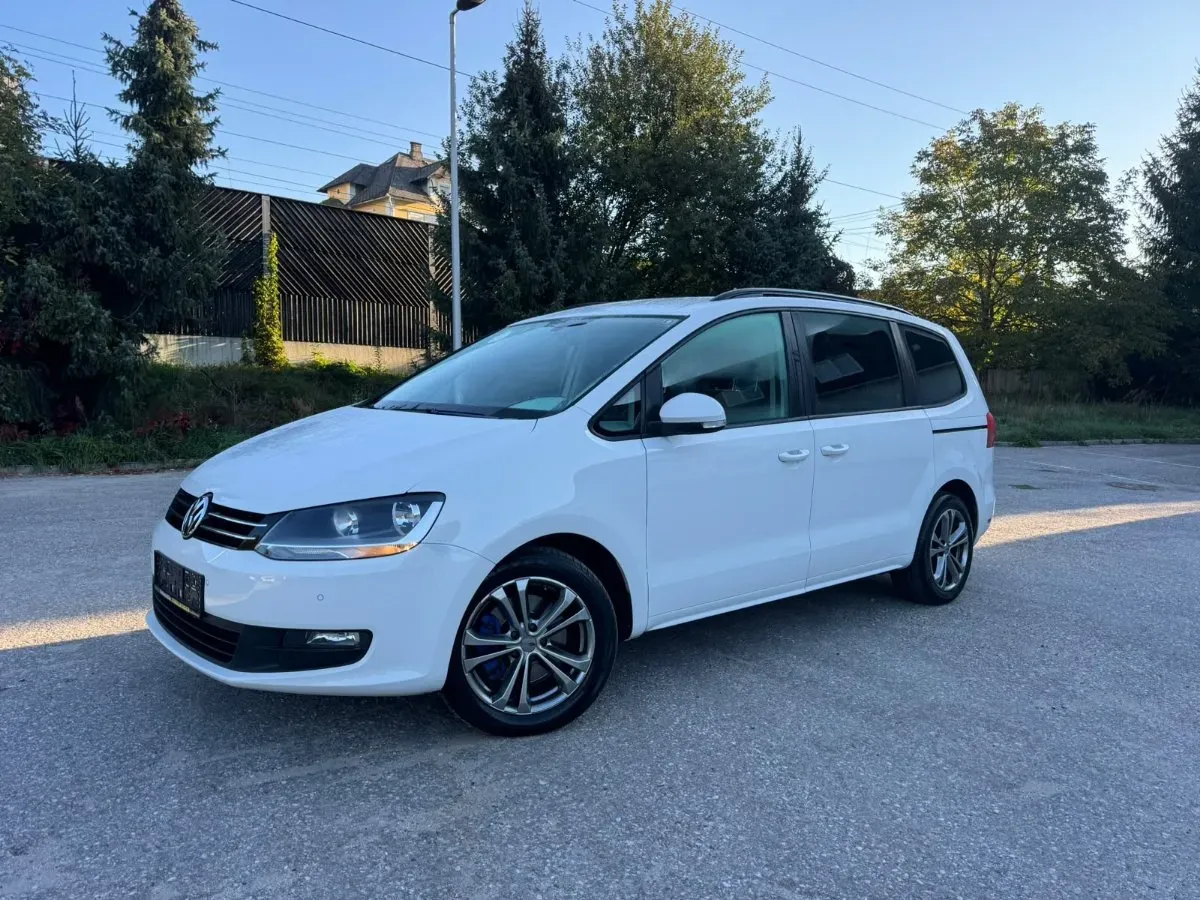Volkswagen Sharan 2013 photo 2