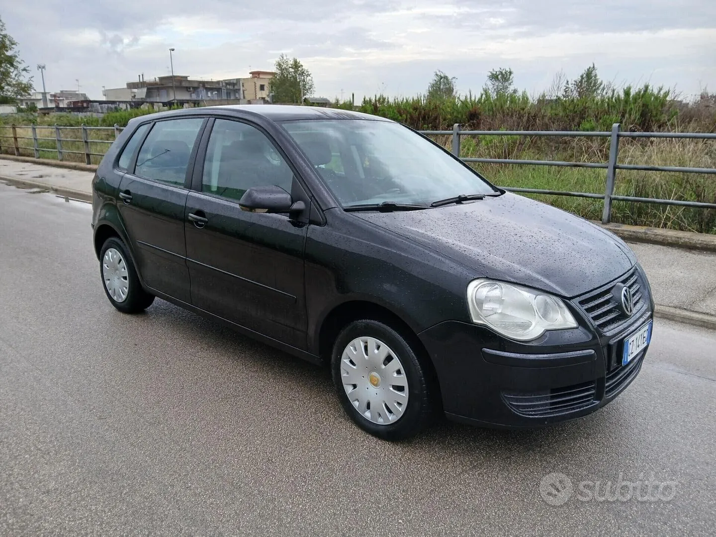 Volkswagen Polo 2006 photo 2