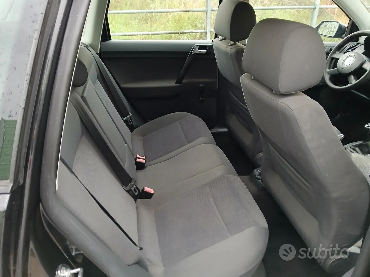 Volkswagen Polo 2006 photo 4