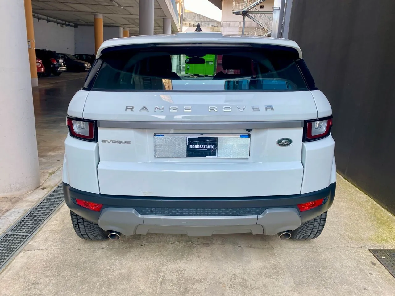 Land Rover Range Rover Evoque 2018 photo 5