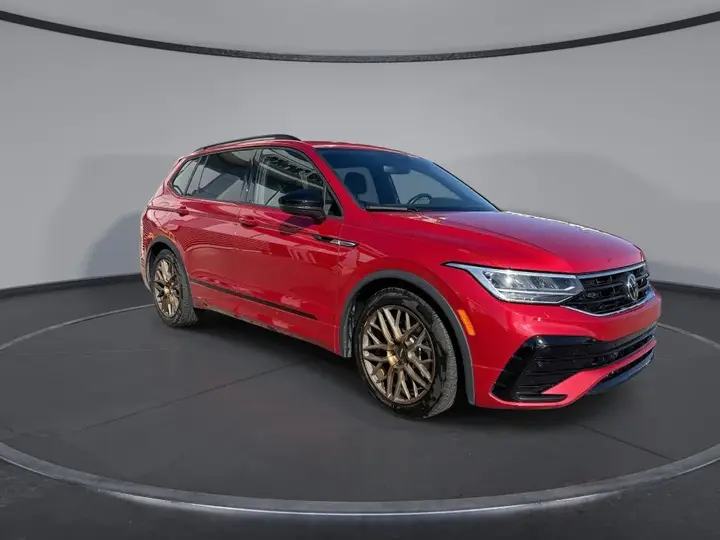 Volkswagen Tiguan 2024 photo 2