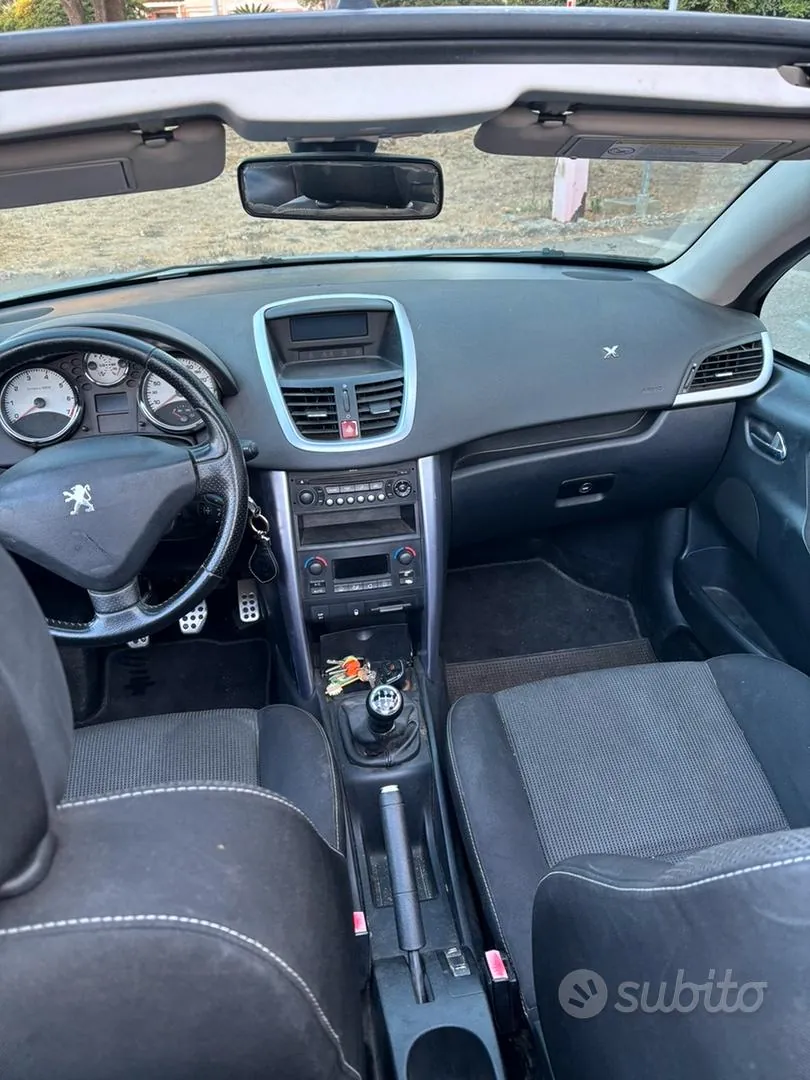 Peugeot 207 2007 photo 3