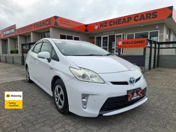Toyota Prius 2012 photo 2