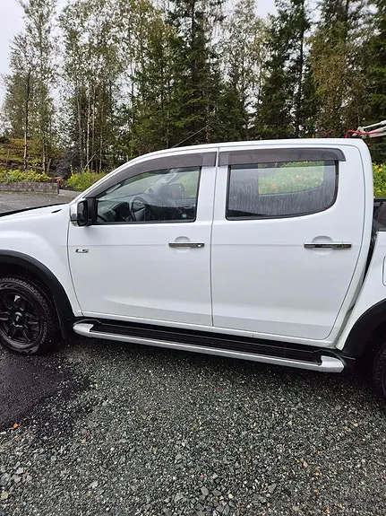 Isuzu D-Max 2012 photo 4