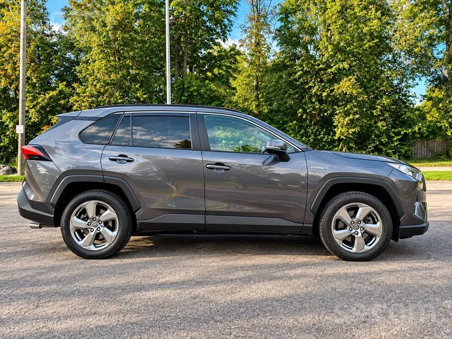 Toyota Rav4 2020 photo 3