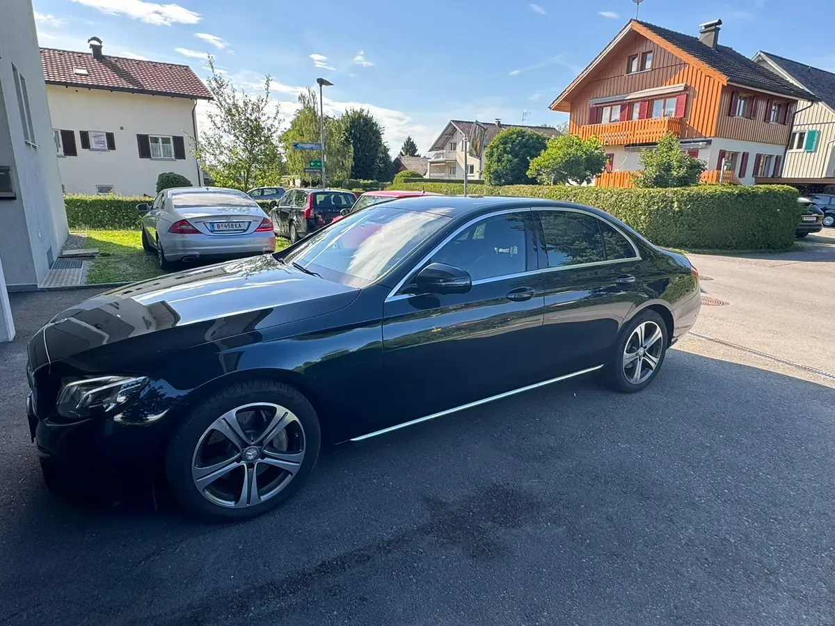 Mercedes-Benz Eklasse 2016 photo 2