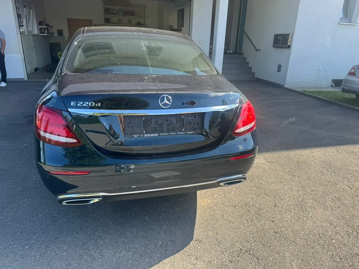 Mercedes-Benz Eklasse 2016 photo 3