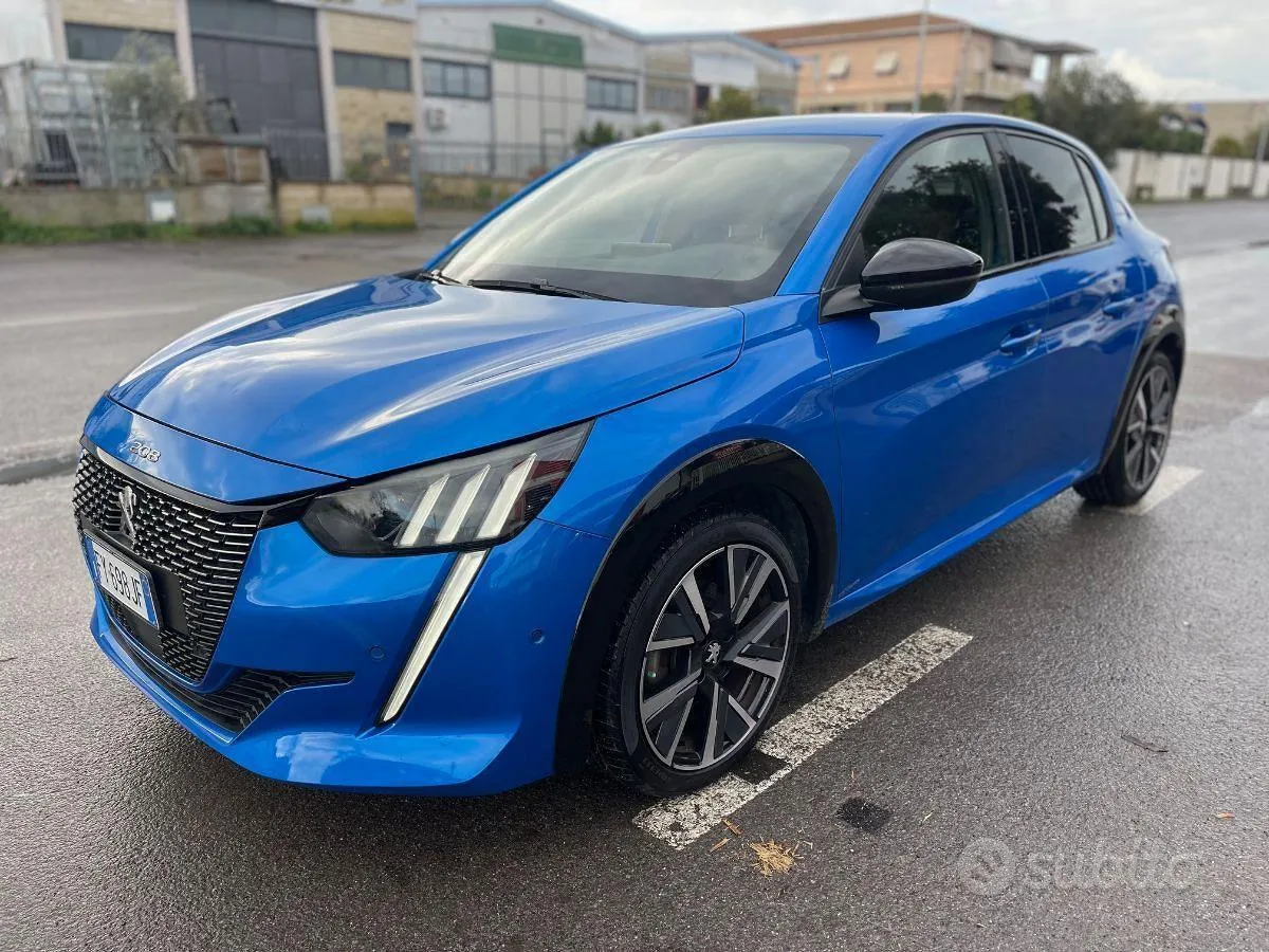 Peugeot 208 2020 photo 3
