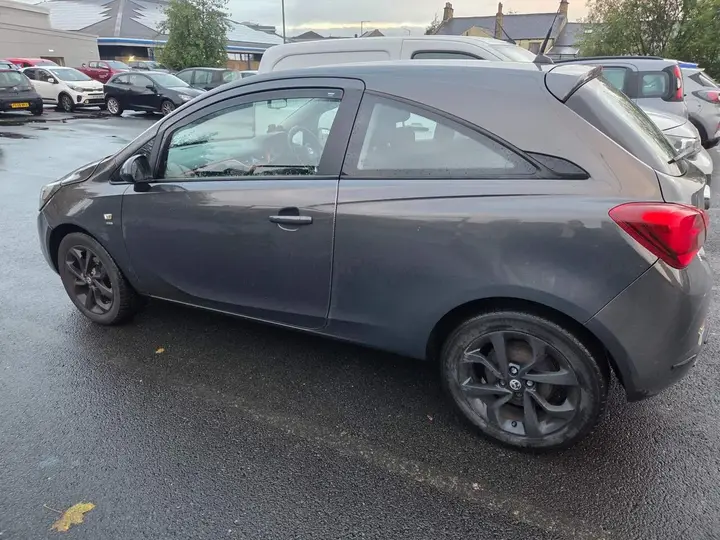 Vauxhall Corsa 2015 photo 2