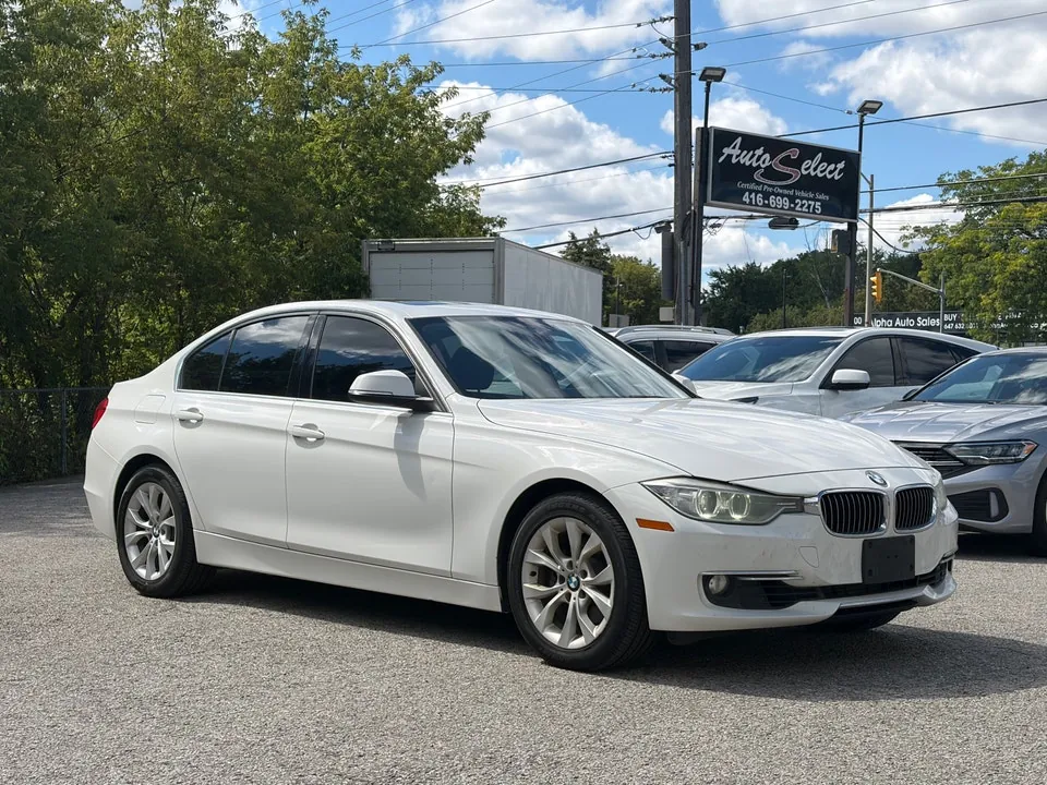 BMW 328I 2013 photo 3