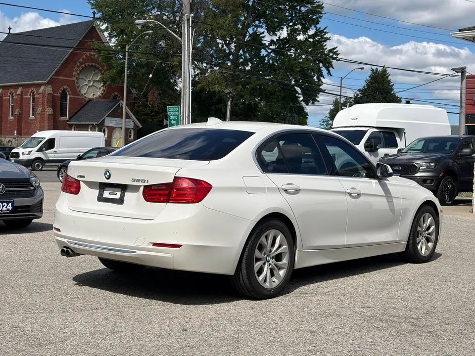 BMW 328I 2013 photo 5
